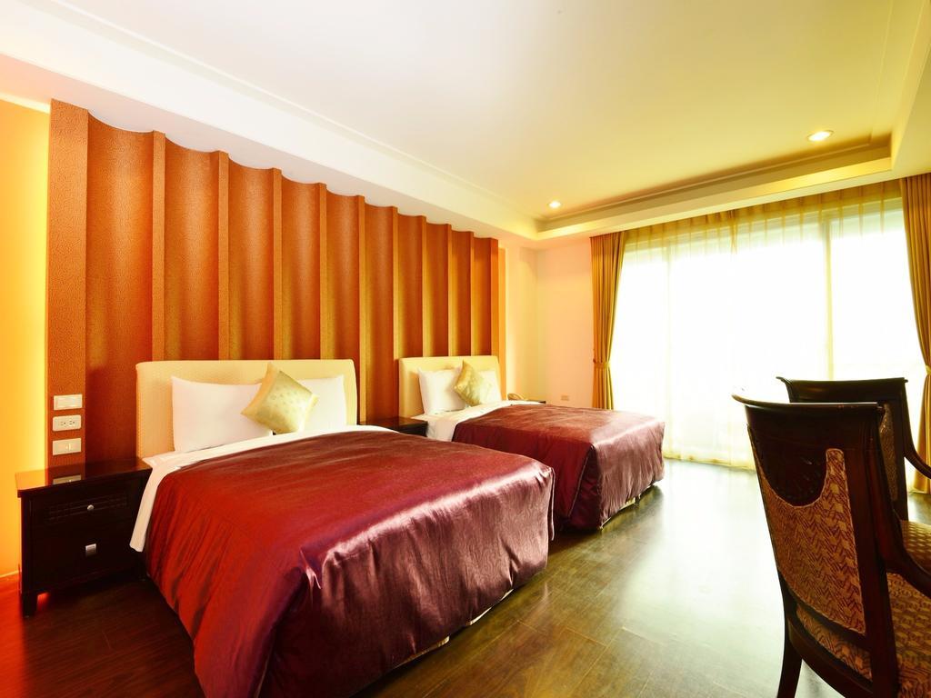 Tranquil Sea Vacation Hotel Kenting Exterior foto
