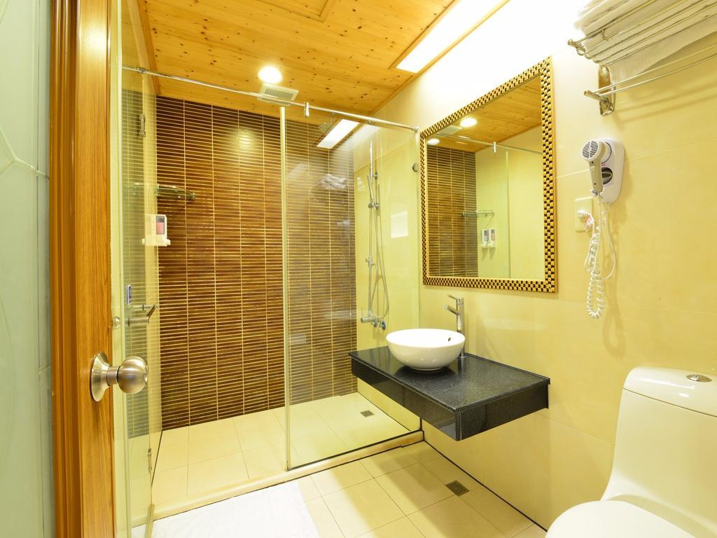 Tranquil Sea Vacation Hotel Kenting Exterior foto
