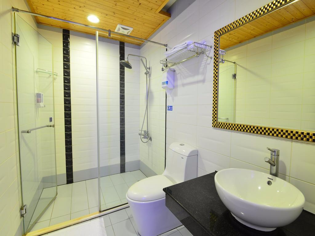 Tranquil Sea Vacation Hotel Kenting Exterior foto